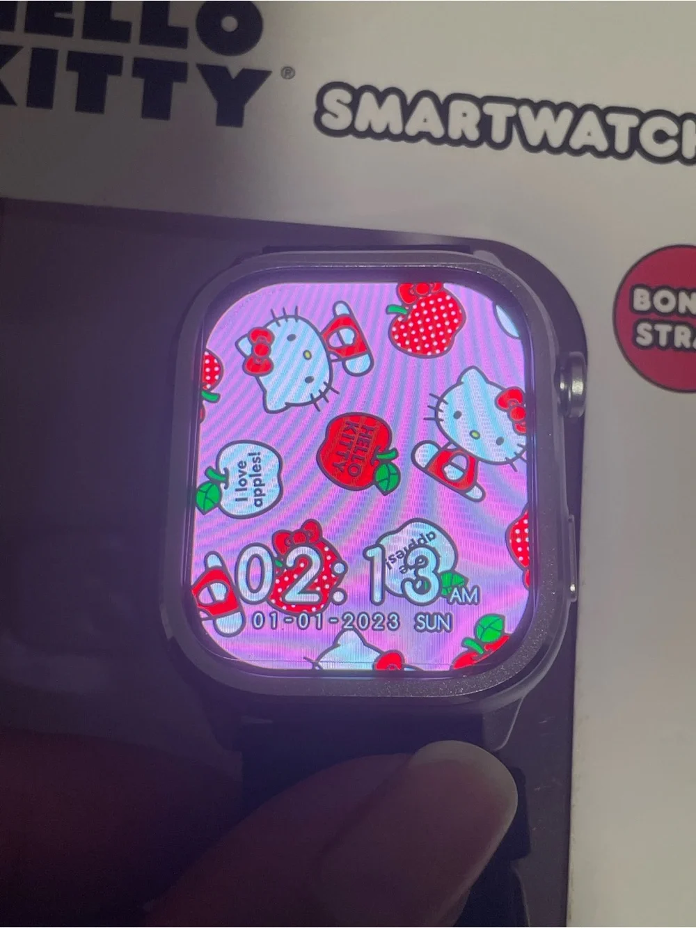 Hello Kitty Bluetooth Smartwatch with Bonus Interchangeable Straps (2)